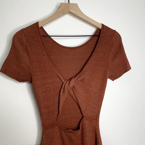 Naadam Reversible Cashmere Blend Ribbed Twist Dress Size Small - Picture 6 of 13